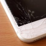 iPhoneは優秀な製品ですが故障した時は専門店の助けが必要です